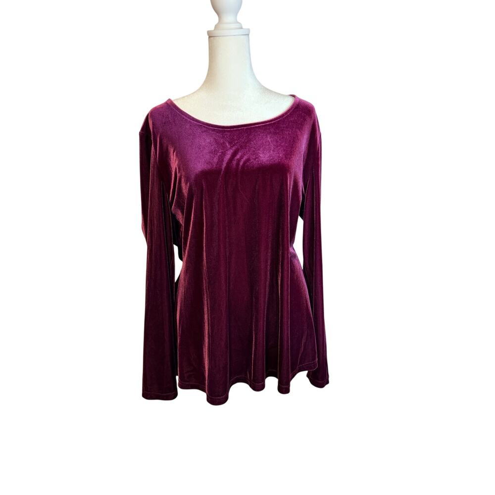 ISAACMIZRAHI women”s purple velvet long-sleeve top size Large
